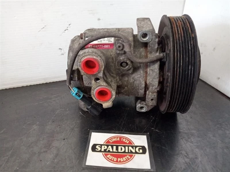 Compresor de CA Freightliner Design Press 22.65771-001, 8 ranuras (9776545 Foto 1 de 4