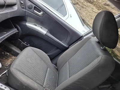 Cinturón de seguridad delantero derecho usado se adapta a: Kia Sportage 2009 retractor de pasajeros Fro Foto 1 de 4