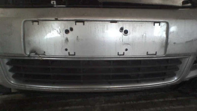 Parrilla alerón inferior montado 8 cilindros centro se adapta 03-05 AUDI A8 260413 Foto 1 de 4