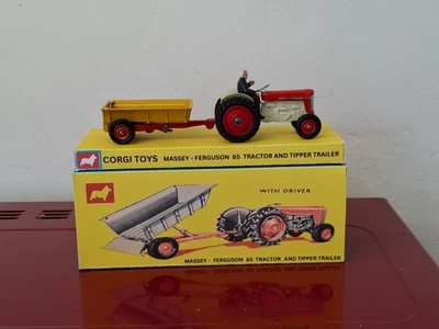 JUEGO DE REGALO CORGI TOYS Nº 7 Massey Ferguson 65 tractor y remolque basculante en casi nuevo Foto 1 de 4