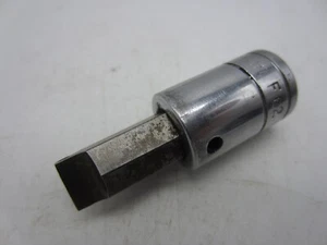 SNAP ON TOOLS  3/8" SAE -- FLAT TIP --  SHORT BIT SOCKET -- 3/8" Drive -- F62 - Picture 1 of 7