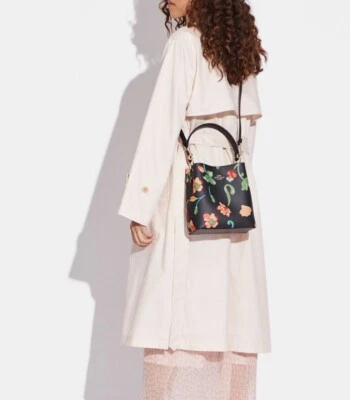 Bolso tipo cubo COACH Small Town con estampado floral Dreamy Land NUEVO CON ETIQUETA Foto 1 de 4