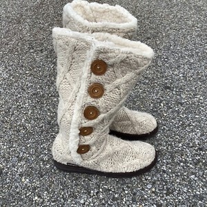 Mukluks Beige Boots for Women for sale 