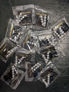 LOVE Ohrhänger 12 Stück Neu - Bild 1 von 3