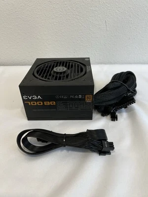 Fuente de alimentación ATX semimodular bronce EVGA 700 BQ 700W 80 Plus Foto 1 de 4