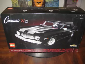 LEGO Icons: Chevrolet Camaro Z28 Set 10304 - Picture 1 of 2