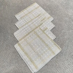 Holiday Set Of Four  (4) Napkins White And Gold  Plaid Pattern 17“ X 17“ - Picture 1 of 10