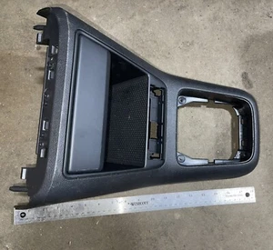2010-2011 Volkswagen Tiguan 2.0L Interior Center Console 5N1863476A - Picture 1 of 3
