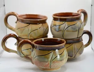 Set of Five Kathryne Koop Pottery Mugs Handmade and Signed 8 ounces each - Bild 1 von 9