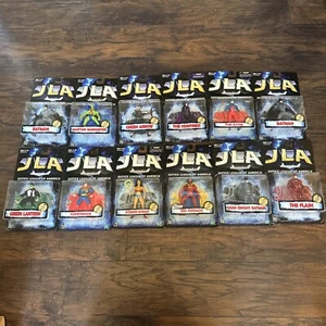 LOT OF 12 Justice League of America DC, The Flash, Wonder Woman, Batman. Kenner - Picture 1 of 11