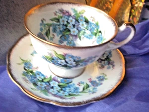 Vintage Forget Me Not Royal Standard Bone China England gebraucht in gutem Zustand - Bild 1 von 11