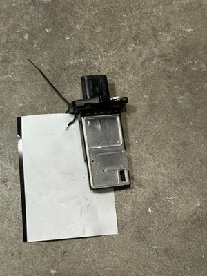 Модуль измерения массового расхода воздуха Mercury Mariner 3.0 MAF 05–09 годов от оригинального производителя в сборе  - Изображение 1 из 4