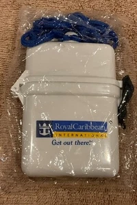 Estuches impermeables Royal Caribbean. Tamaño: 4,5” x 3” x 0,75”. NUEVO. - Imagen 1 de 7
