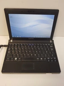 Netbook portatile Samsung NP-NC10 Windows 7 piccolo tastiera difettosa altrimenti funzionante - Foto 1 di 7
