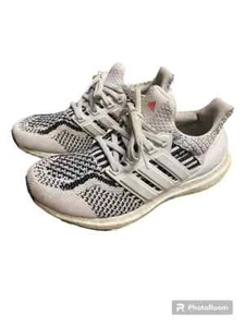 Adidas Ultraboost 5.0 DNA J White Black Oreo Youth Size 4.5 - Picture 1 of 8
