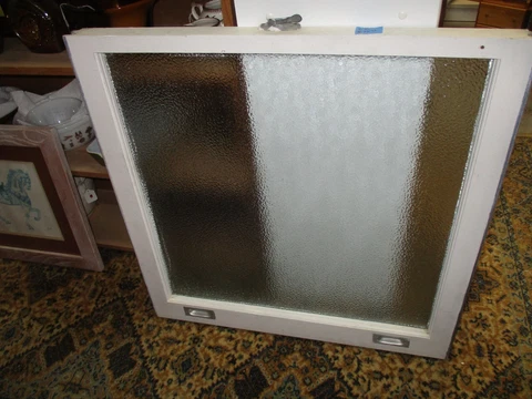 VINTAGE ANTIQUE PRIVACY GLASS BOTTOM SASH Cover