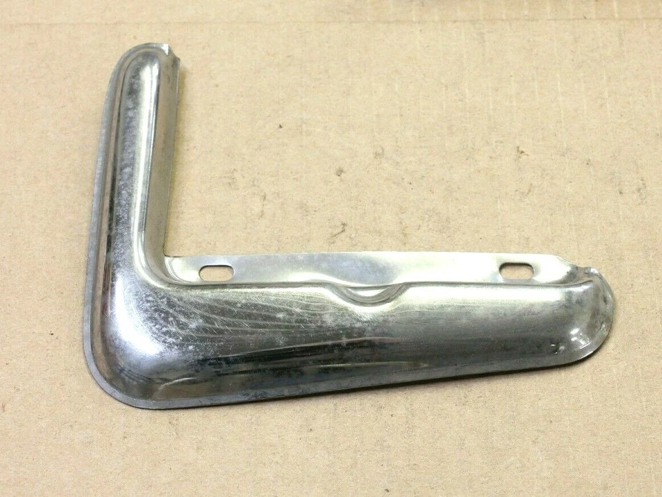 Хромированная защита двери бензина NO*MAR для 1951 Buick Series 40 - Изображение 1 из 3