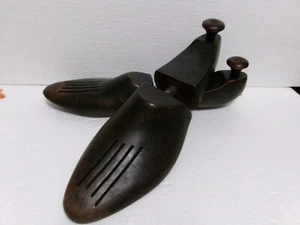 Vintage SHOE KEEPER PAIR Dark Brown Polished Wood Men's Size 10 AS IS - Imagen 1 de 11
