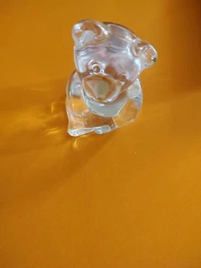 Vintage Prinzessinnenhaus sitzender Bär 24 Prozent Bleikristall 3 1/2 Zoll groß keine Chips - Bild 1 von 3