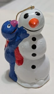 GROVER de colección Plaza Sésamo con adorno de muñeco de nieve Muppets - Imagen 1 de 4