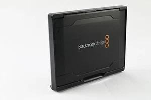 Blackmagic Studio Camera 4K G2 Folding Sun Hood (5 "1/4 x 7") #G065 - Zdjęcie 1 z 7