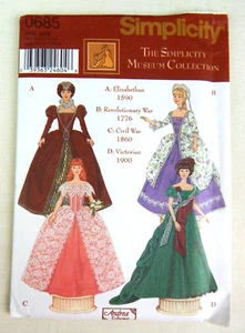 Simplicity Museum Collection 1590-1900 11,5" Modepuppe Muster #0685-UNGESCHNITTEN - Bild 1 von 2