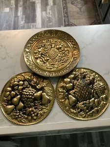 Vintage Peerage Brass Wall Plate Fruit Made In England Hanging Set Of 3 - Picture 1 of 10