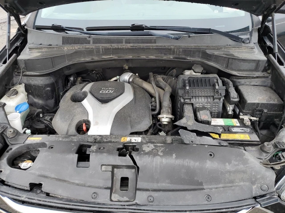 HYUNDAI SANTA FE 2013-2016 FILTRO DE AIRE CAJA SOLO 2,0 L TURBO 1717200 Foto 1 de 1