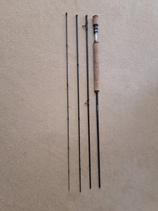 Guideline LPXe salmon switch rod 11ft AFTM 8/9 4 piece excellent condition - Picture 1 of 6