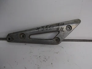 COLGANTE DE REPOSAPIÉS YAMAHA XJ550 MANO IZQUIERDA XJ550 SECA / MAXIM - Imagen 1 de 2