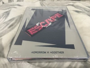 TOMORROW X TOGETHER-CHAOS CHAPTER: FIGHT OR ESCAPE [ESCAPE VERSION] CD NEW - Picture 1 of 4