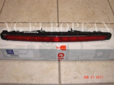 Mercedes-Benz E-класса подлинный багажник третий стоп-сигнал, лампа E350 E550 E63 новый - Изображение 1 из 4