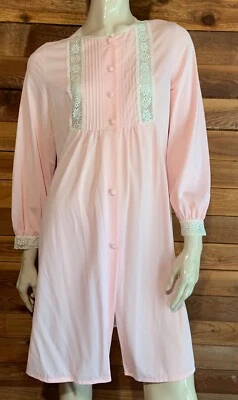 VINTAGE GOSSARD ARTEMIS PINK SIZE MEDIUM STYLE 7243 ROBE    #14323 - Image 1 of 4