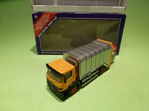 SIKU 2931 MERCEDES BENZ REFUSE TRUCK - 1:55 - GOOD CONDITION IN BOX - Imagen 1 de 7