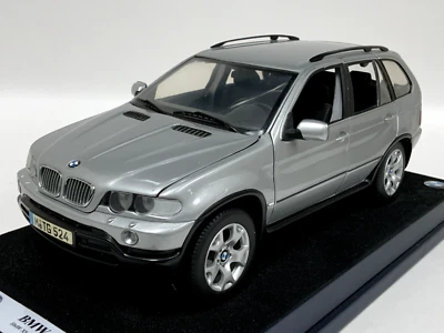 1/18 Kyosho BMW X5n4.4 in Silver all open parts Leather Base AB206 - Image 1 of 4