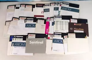 Lot of 35 Commadore 64 Vic 20 Floppy Discs 5" Programs Paperclip Fast Hack em - Bild 1 von 16