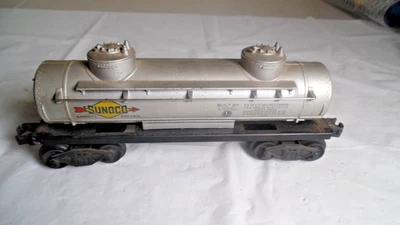 Lionel 6465 Sunoco 2 Bay Vinatge /Postwar Tank Car Used - Image 1 of 4