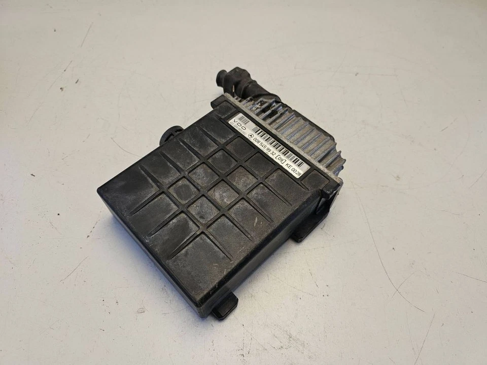 Modulo centralina motore Mercedes 190 W201 1990 0085459932 ECU VLE1341 - Immagine 1 di 4