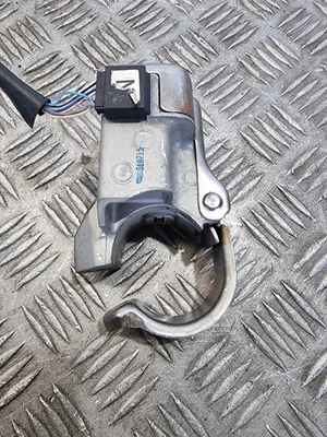 TOYOTA YARIS BLOQUEO COLUMNA VOLANTE 45020-05-03 1.5L HÍBRIDO HATCHBACK 2016 Foto 1 de 4