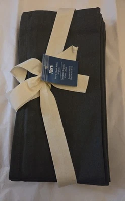 NEW Pier 1 Imports Set (4) Solid Gray Cloth Table Napkins 20"×20" - Image 1 of 2
