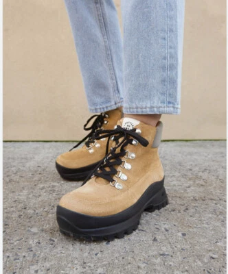 Bota de Senderismo Loeffler Randall Plataforma en Avellana/Gris Talla 9.5 $495 Foto 1 de 4