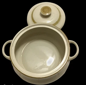 Crown Manor Bean Pot Floral Garden Casserole Soup Stoneware w Lid Japan Vintage - Picture 1 of 6