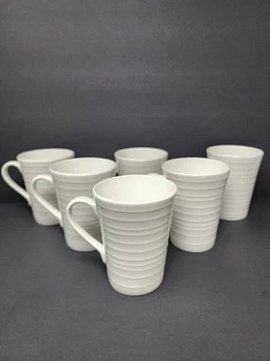 Juego de 6 tazas de café Mikasa Swirl Bone China blancas de 4 1/2" de alto Foto 1 de 4