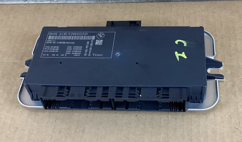 Módulo de unidad de control de luz de reposapiés BMW X3 2011-2017 9290013 OEM Foto 1 de 4