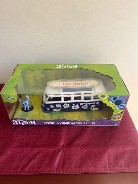 Jada Toys Disney "Lilo & Stitch" 1962 Volkswagen T1 Bus con figura de puntada Foto 1 de 4