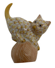 Herend Porcelain Fishnet Yellow & Gold Cat on Ball of Yarn Miniature Figurine