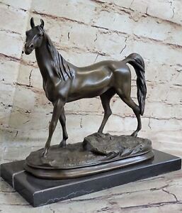 European Design Trotting Thoroughbred Horse Cast Bronze Garden Statue Figurine