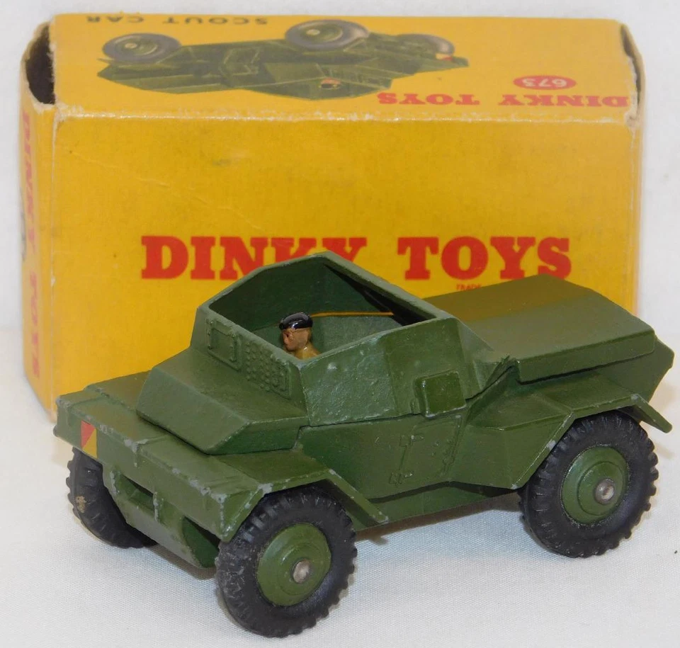 Coche Scout Dinky 673 Super LIMPIO VINTAGE con conductor EN CAJA Meccano Army 1/43 O dcst Foto 1 de 4