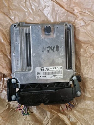 Centralina motore 03L906019ED Seat Exeo 0281017608 03L906022 CAGA Diesel - Immagine 1 di 2