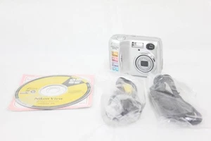 Nikon Coolpix E2200 Compact Camera with AA Batteries, Good Optics, Used - Picture 1 of 7